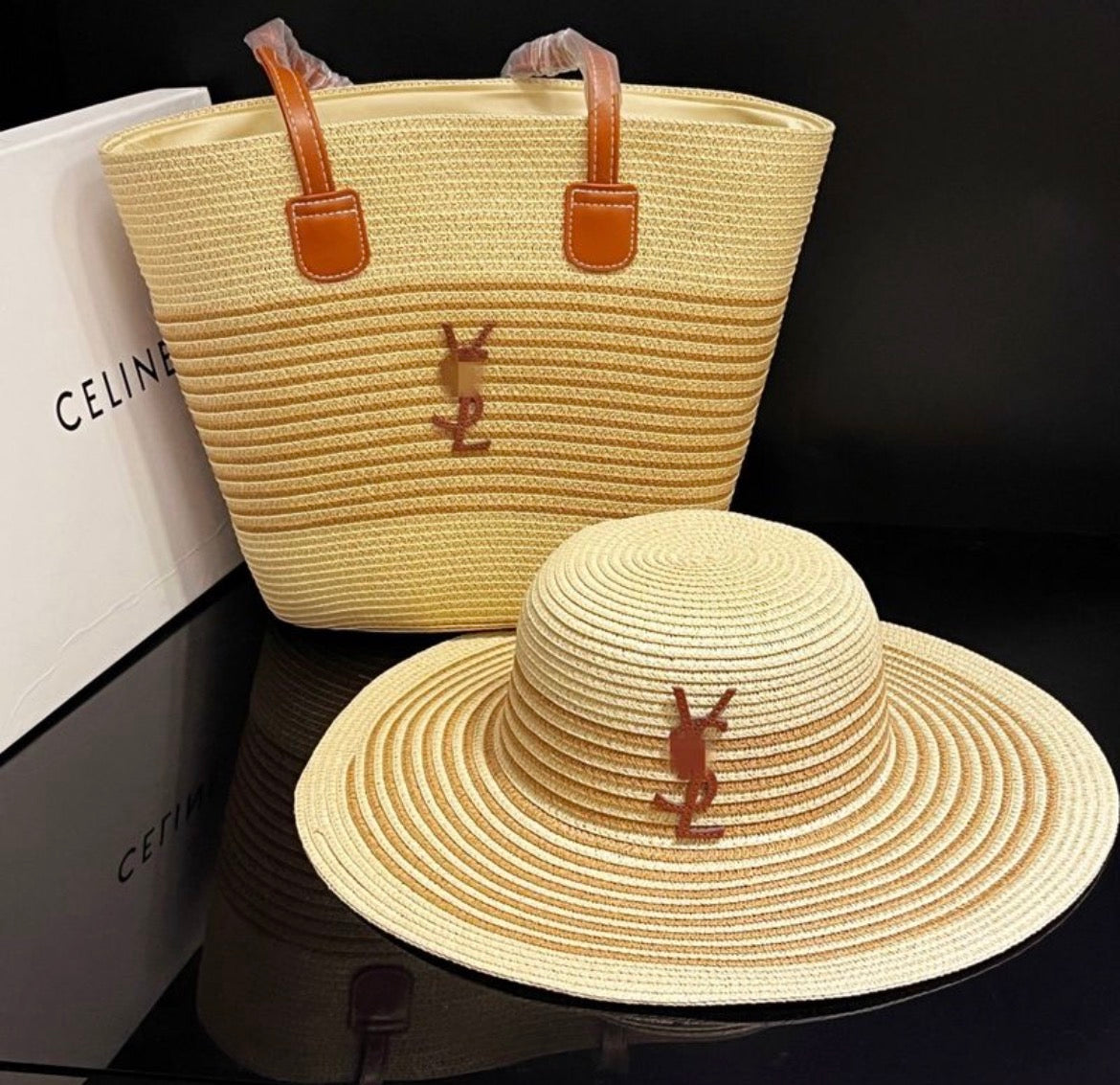 Sac a main et chapeau :YVE SAINT LAURENT