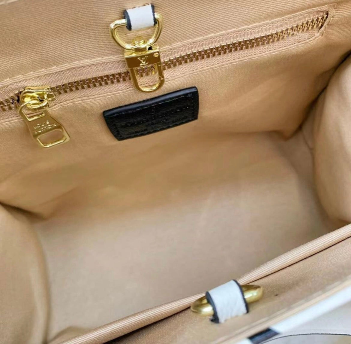 Sac à main :LV
