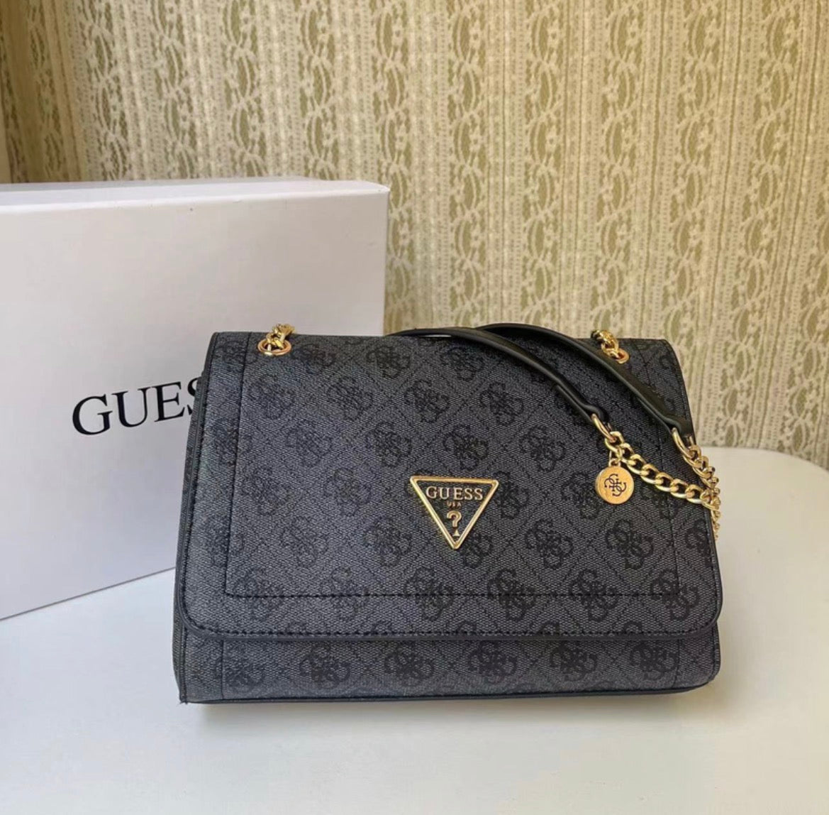 Sac a main: GUESS