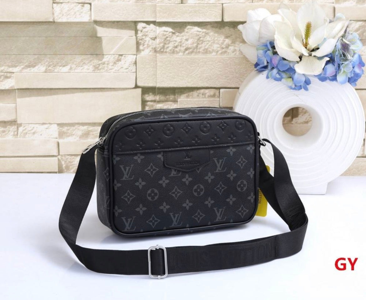 Sacs homme :LV